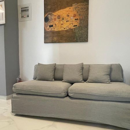 Cosy Apartment In Glyfada Center Ateny Zewnętrze zdjęcie